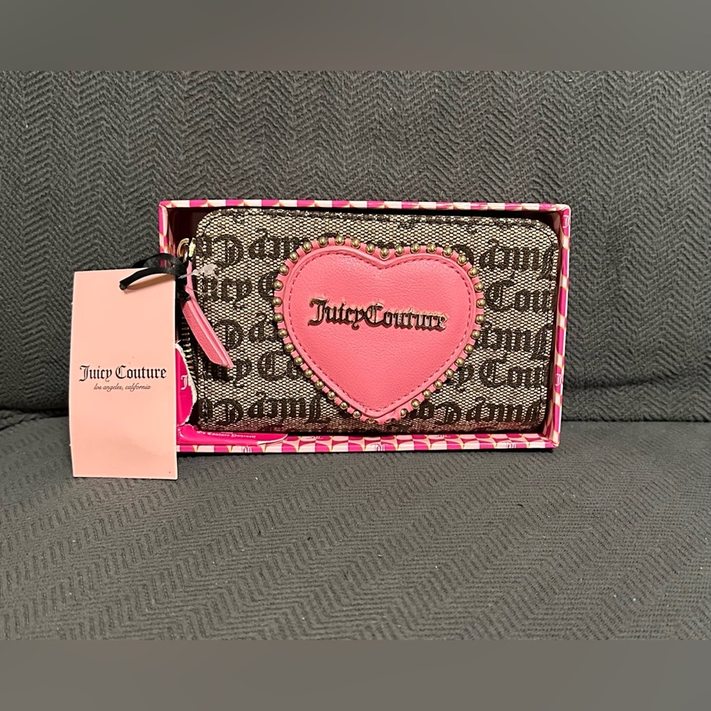 Juicy Couture Love Never Dies MultiCompartment Bifold Wallet  Taupe Dark Brown
